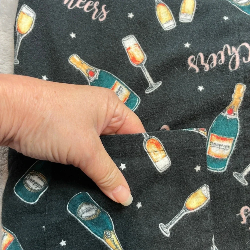 PJ Salvage Womens Champagne Cheers Pajama Set Size M Black Flannel New Years